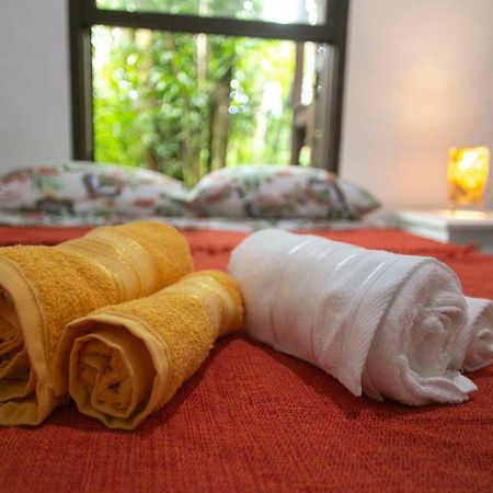 Casabury Bed & Breakfast Boicucanga Ngoại thất bức ảnh